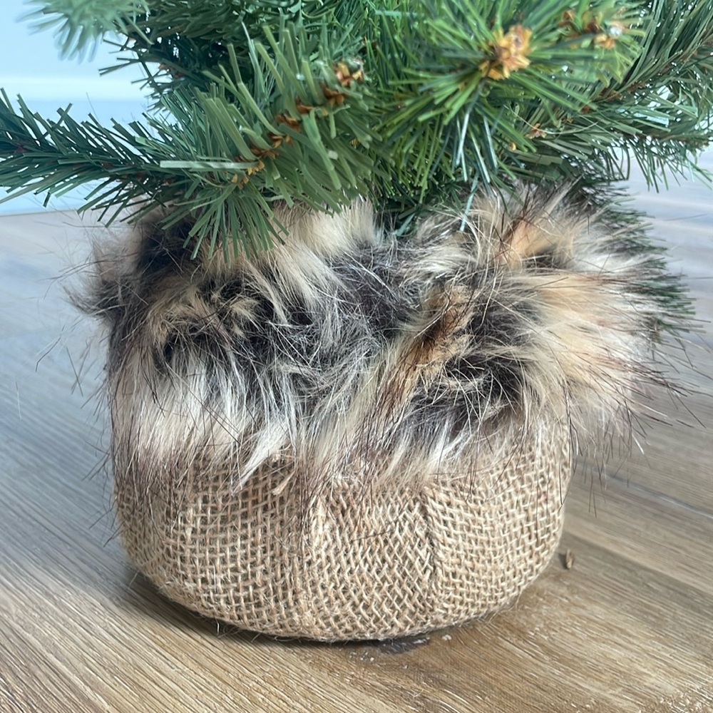 Rare, Rustic 24” Artificial Tabletop Christmas Tree with Burlap & Faux Fur Base